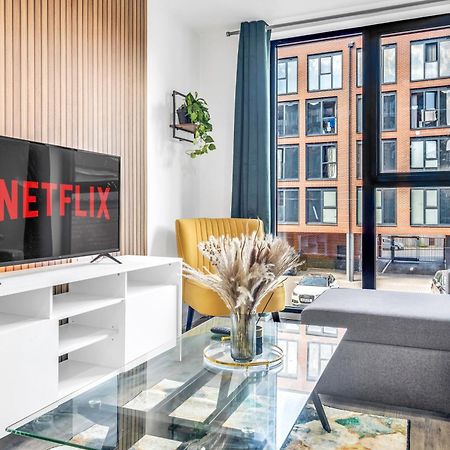 City Centre Emerald Escape - Sleeps-6, 2Beds & 2Baths , Netflix , Free Internet Birmingham Zewnętrze zdjęcie