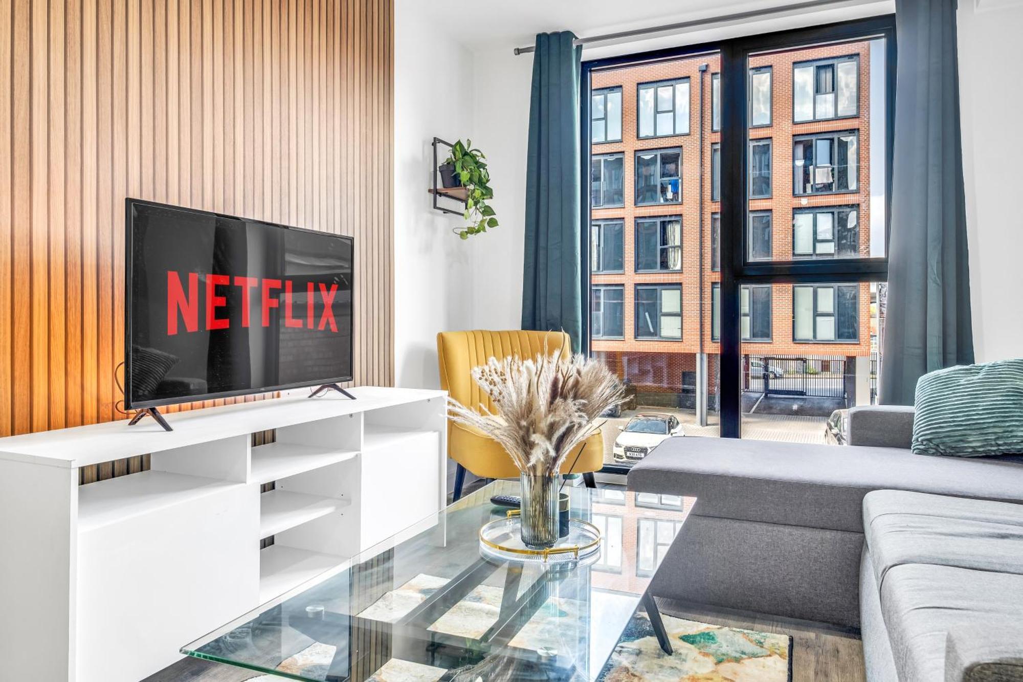 City Centre Emerald Escape - Sleeps-6, 2Beds & 2Baths , Netflix , Free Internet Birmingham Zewnętrze zdjęcie