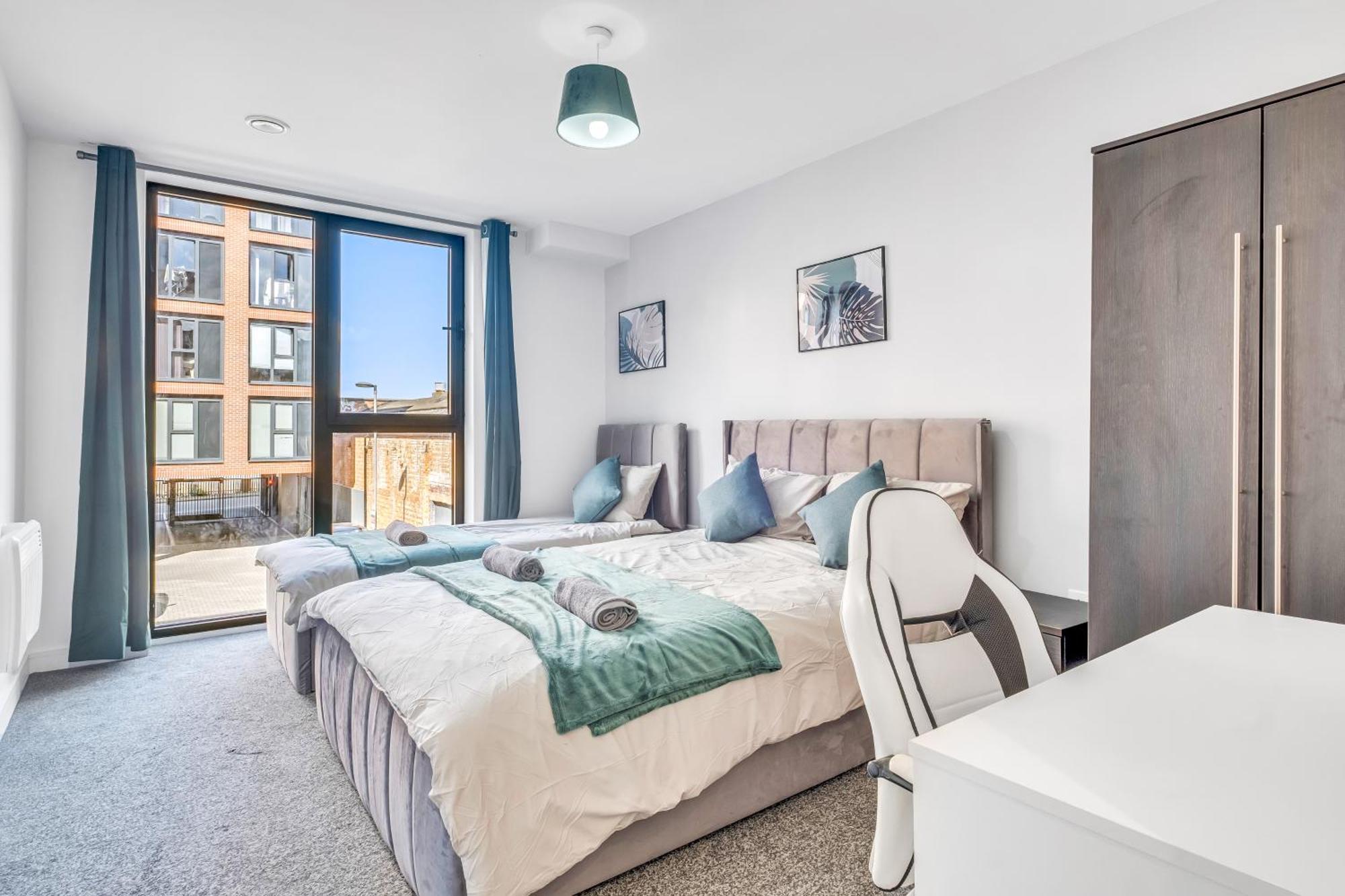 City Centre Emerald Escape - Sleeps-6, 2Beds & 2Baths , Netflix , Free Internet Birmingham Zewnętrze zdjęcie